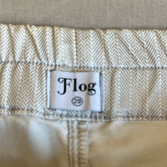 Bevy Flog - Picture 5 of 7